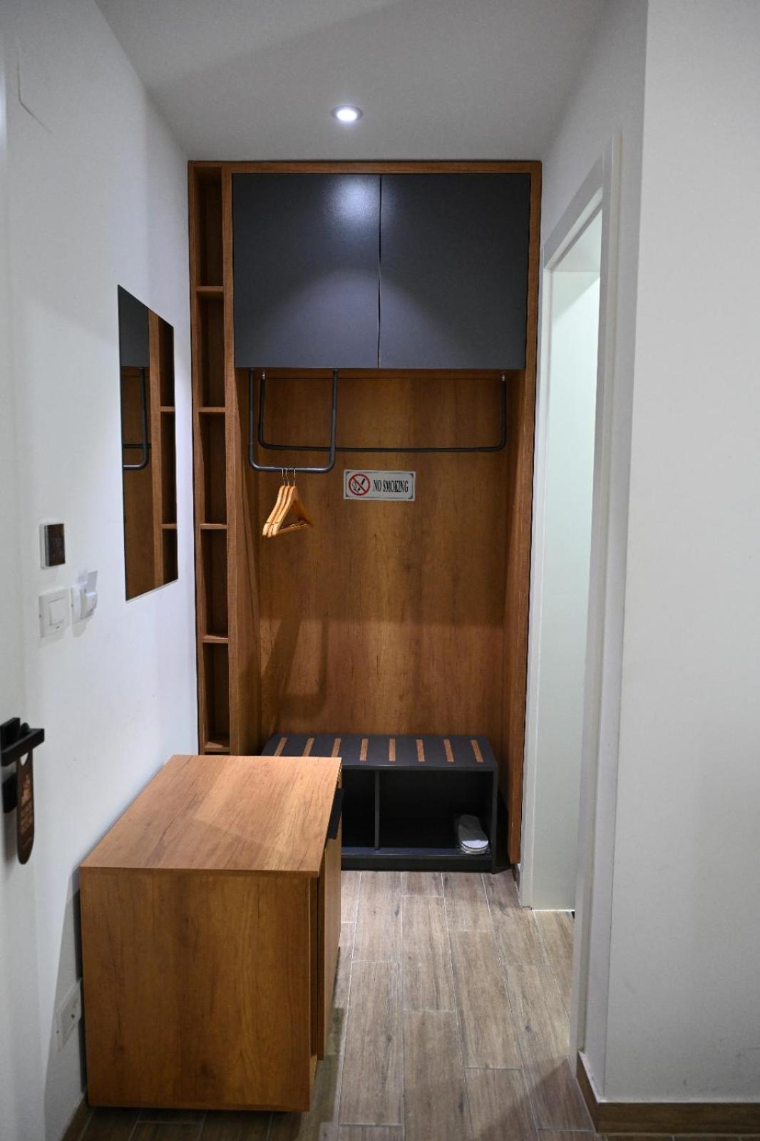 סטרוגה Comfort Hotel מראה חיצוני תמונה